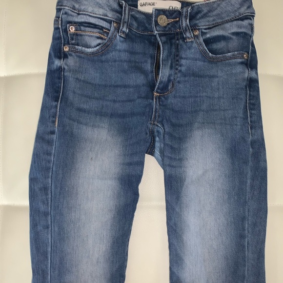 Jeans - Picture 2 of 3